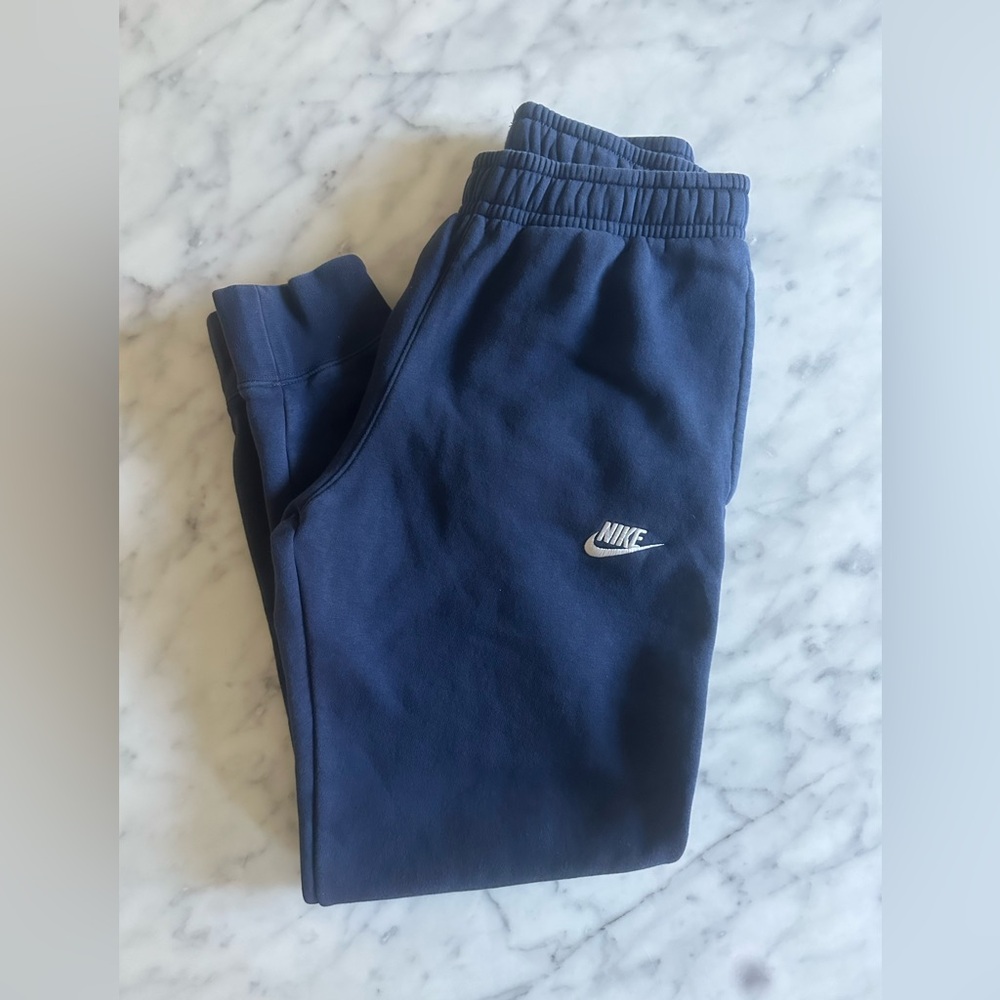 Nike Sportswear Fleece Joggers / Sweatpants in Navy - Adult Size Small